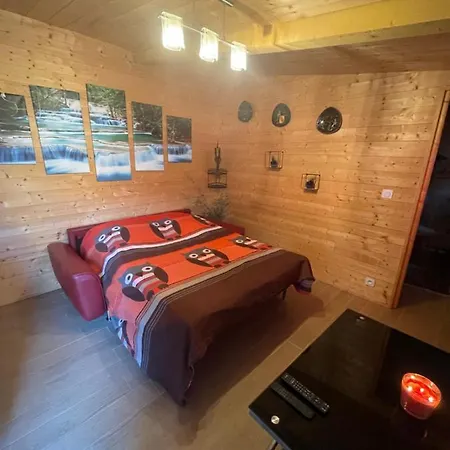 Houdarling Chalet En Option Hammam Sauna Jacuzzi Privatif Holiday home
